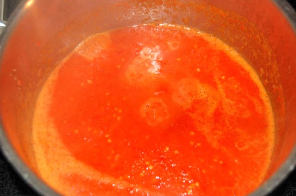 Make your own Chili Sauce