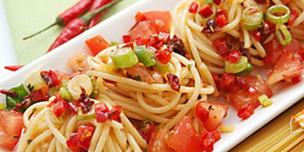 Spaghetti with tomato and chili