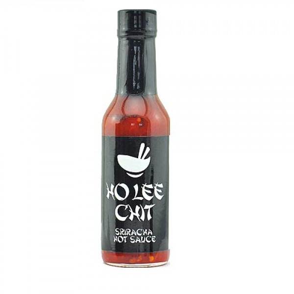 Ho_Lee_Chit_Sriracha_Hot_Sauce_1.jpg